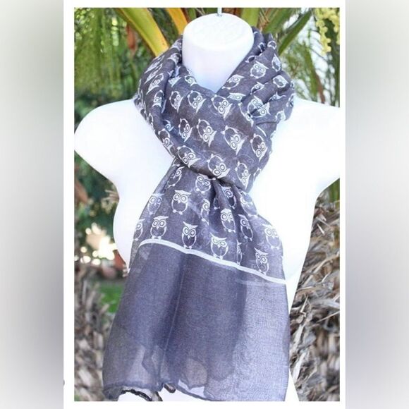 Owl Print Sheer Sarong - Picture 3 of 6